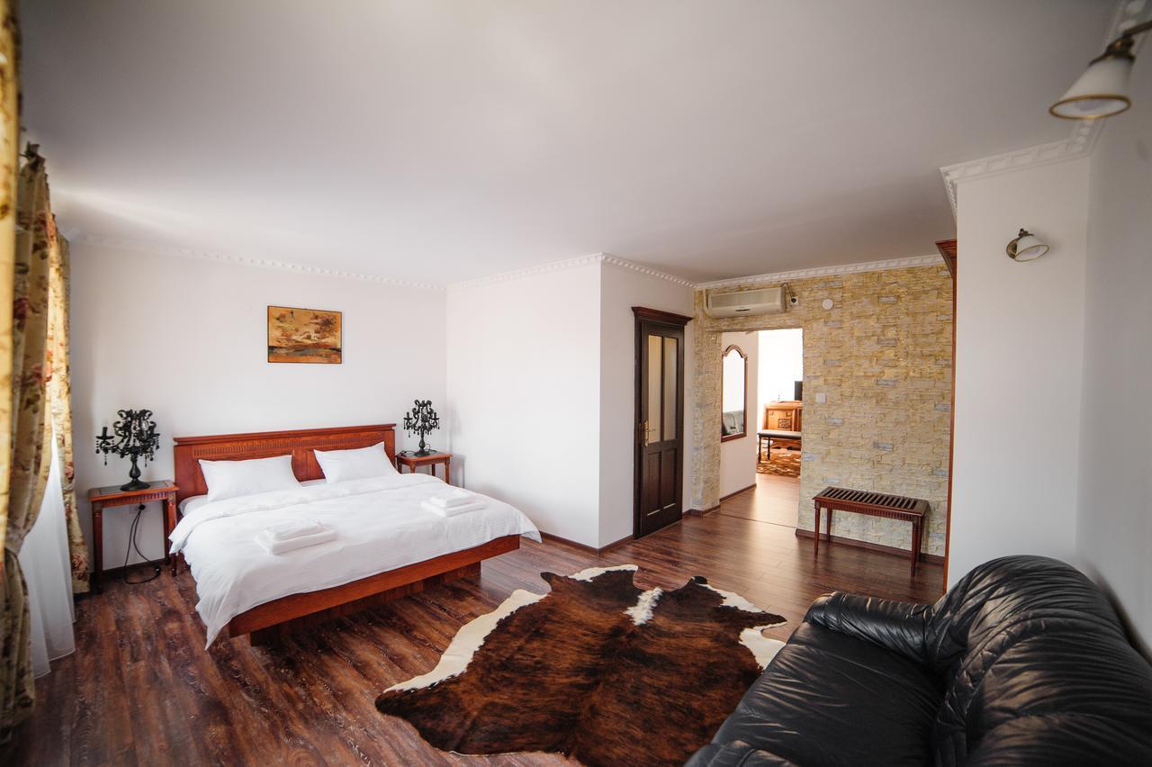 Hotel Gala Oradea Eksteriør bilde