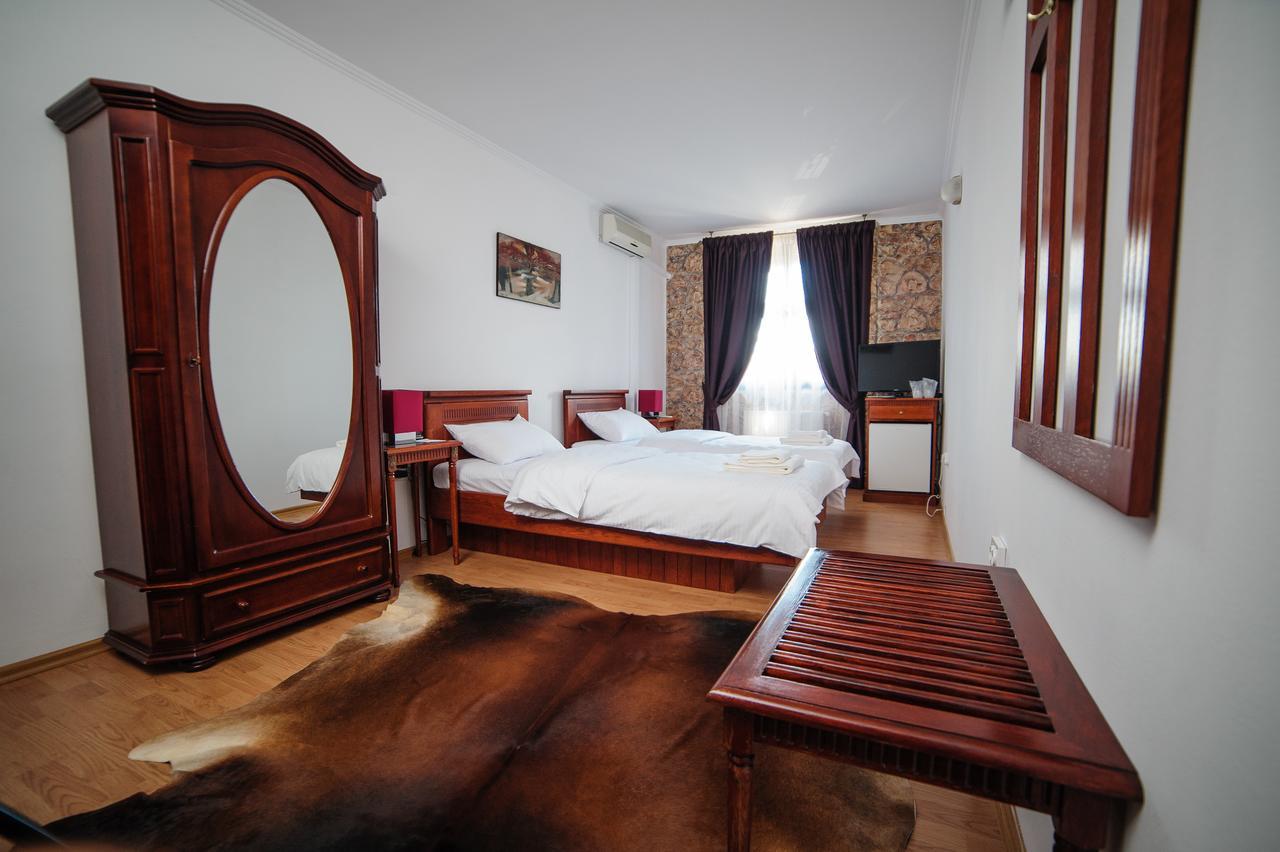 Hotel Gala Oradea Eksteriør bilde